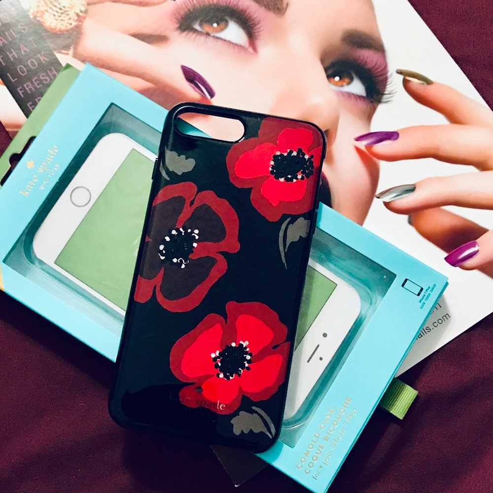 ❌SOLD❌KATE SPADE ♠️ GLASS I PHONE 7/8 PLUS CASE